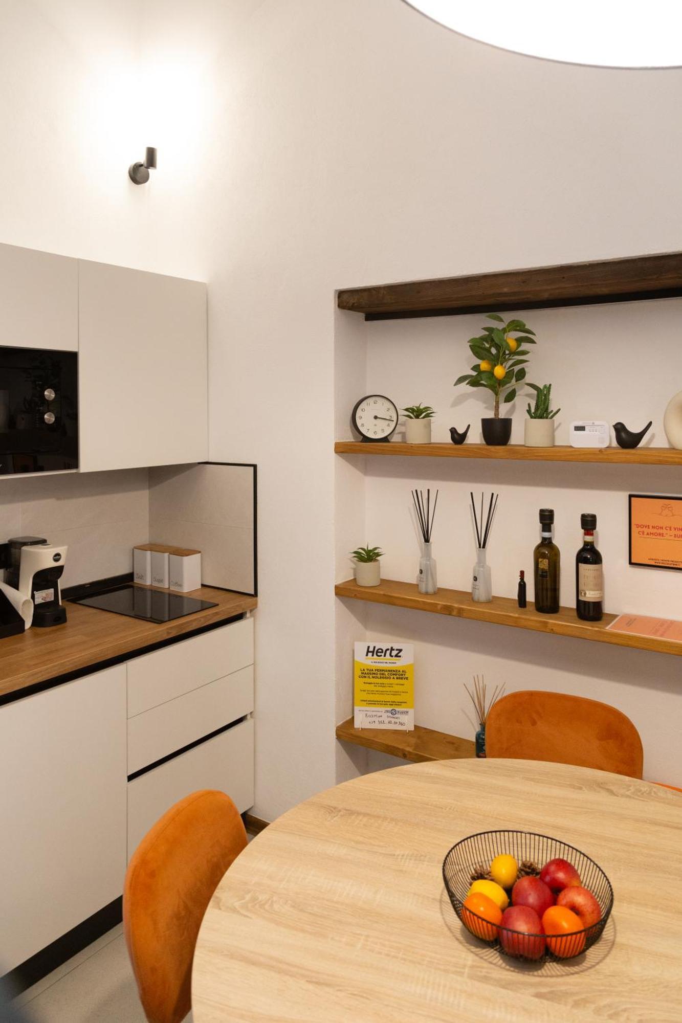 Dislocati Bnb - Jacuzzi Privata - Cucina - Tv60" - Minimal Luxury 马里利亚诺 外观 照片